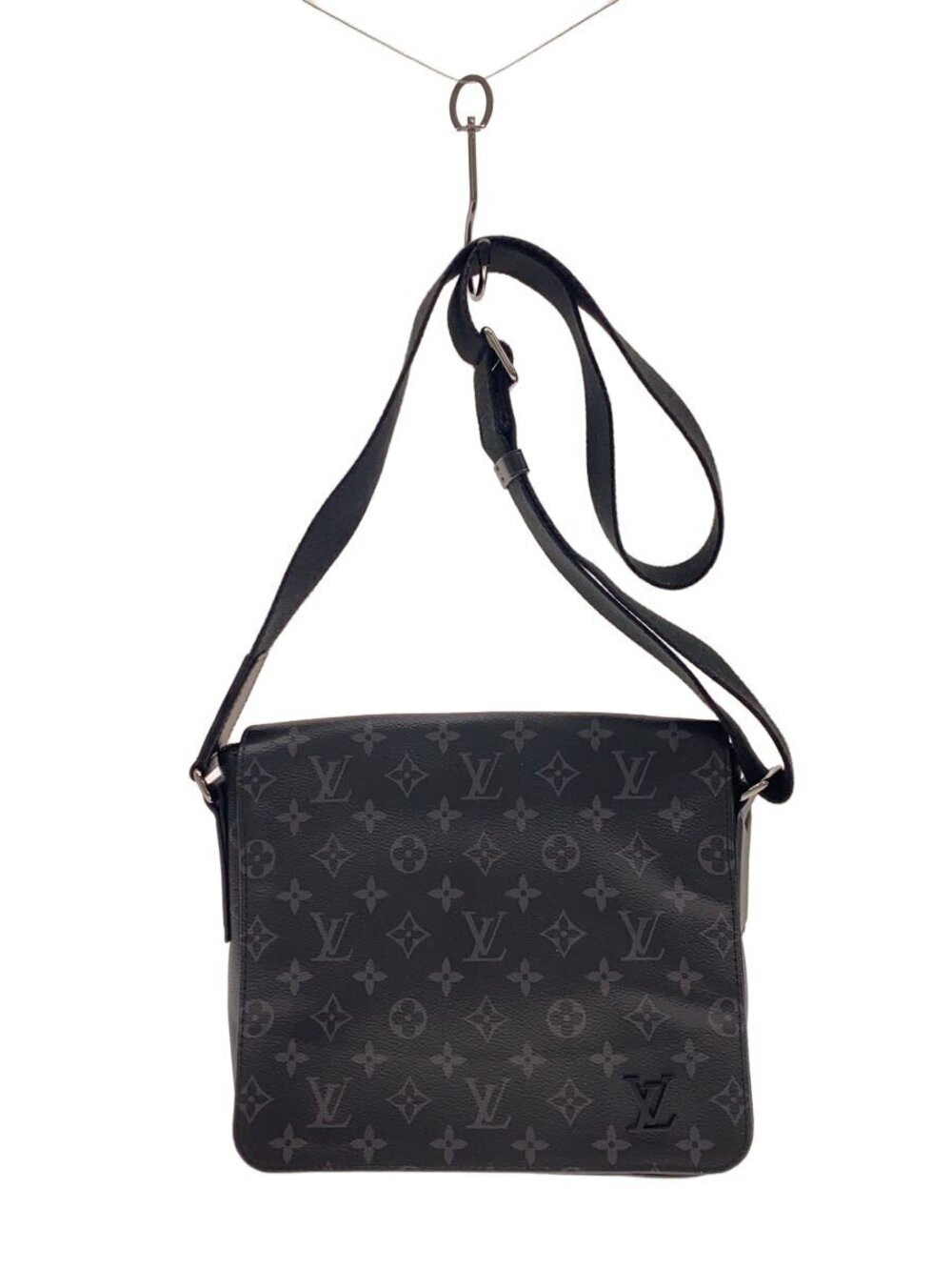 LOUIS VUITTON District NMMonogram Eclipse Black Black